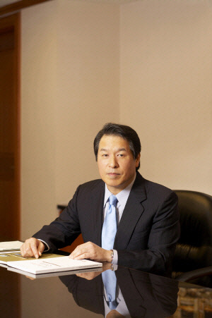 김석준 쌍용건설 회장. <쌍용건설 제공>